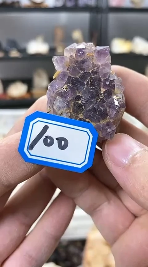 【闪购商品】水晶,未镶嵌100