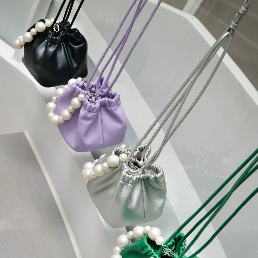 Evana Cheung 彩虹泡泡系列多色小包现货