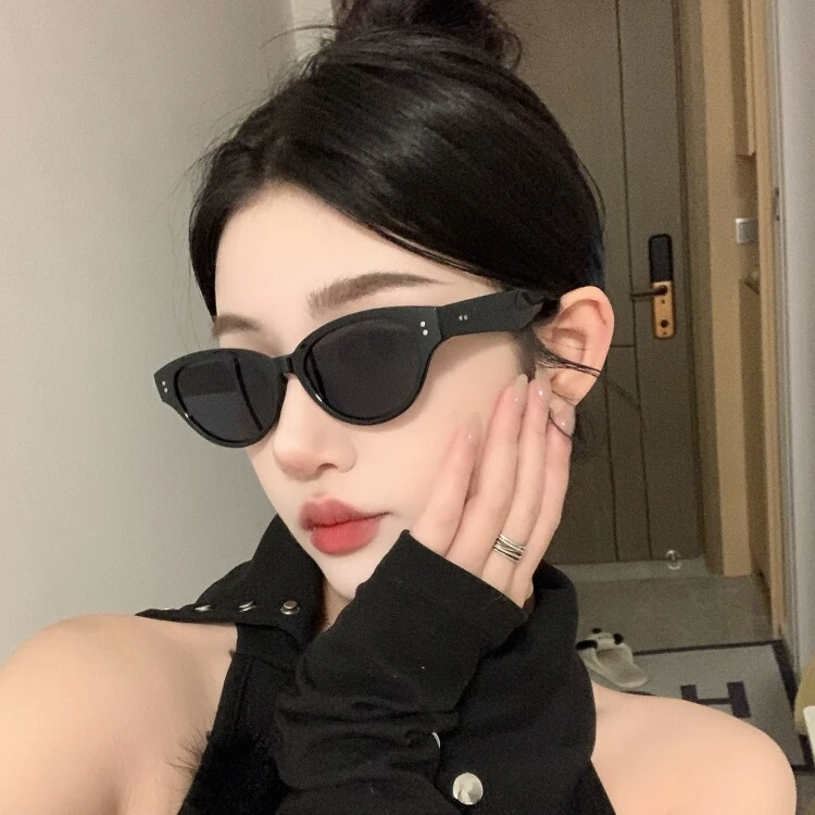 新款猫眼墨镜女高级感潮网红个性街拍遮阳太阳眼镜防紫外线显脸小