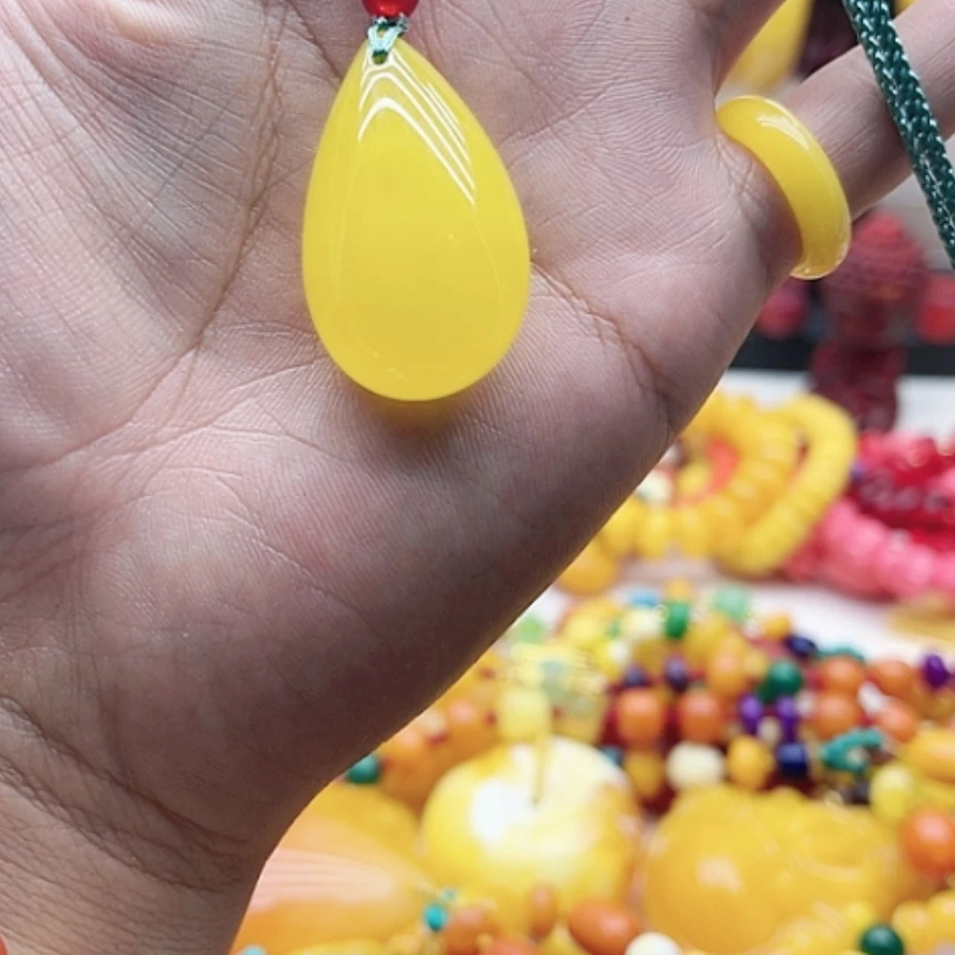 【闪购商品】蜜蜡手链未镶嵌蜜蜡水滴项链