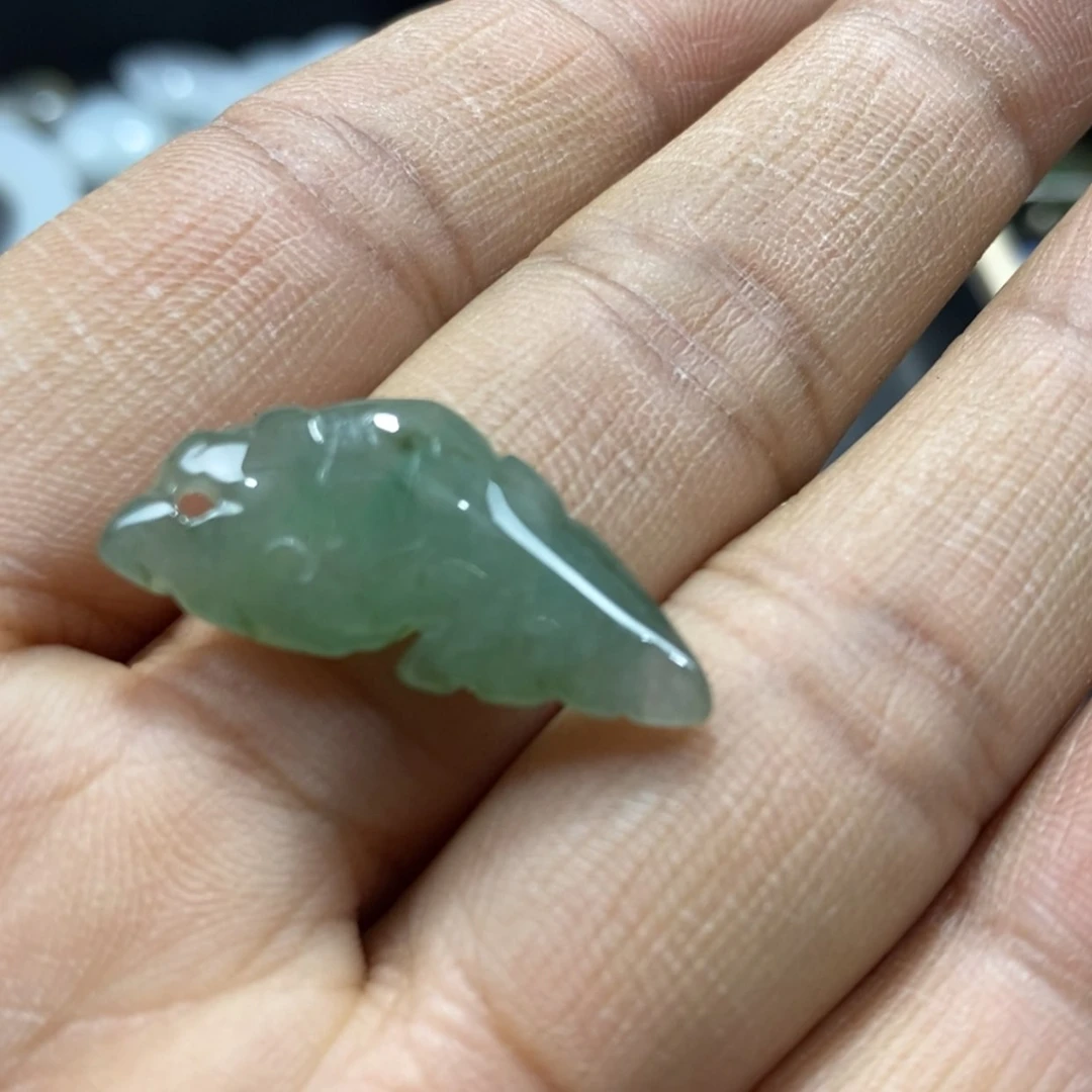 【闪购商品】琉璃颈饰