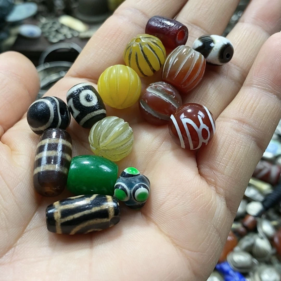 【闪购商品】琉璃颈饰