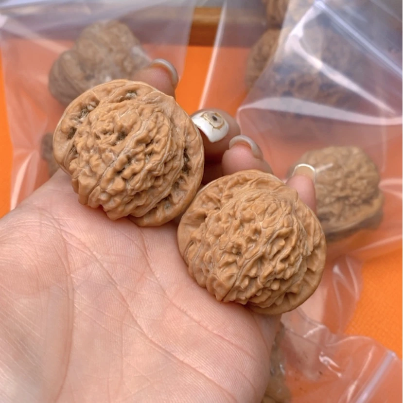 【闪购商品】文玩核桃把件