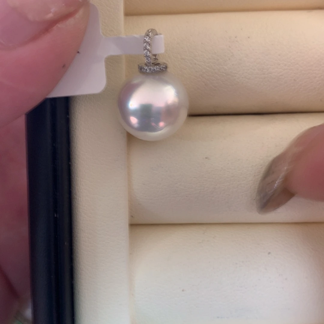 海水珍珠颈饰18K金镶嵌
