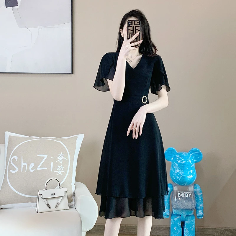 奢姿2025年夏装新款大码女装气质V领裙子胖妹妹雪纺时尚连衣裙