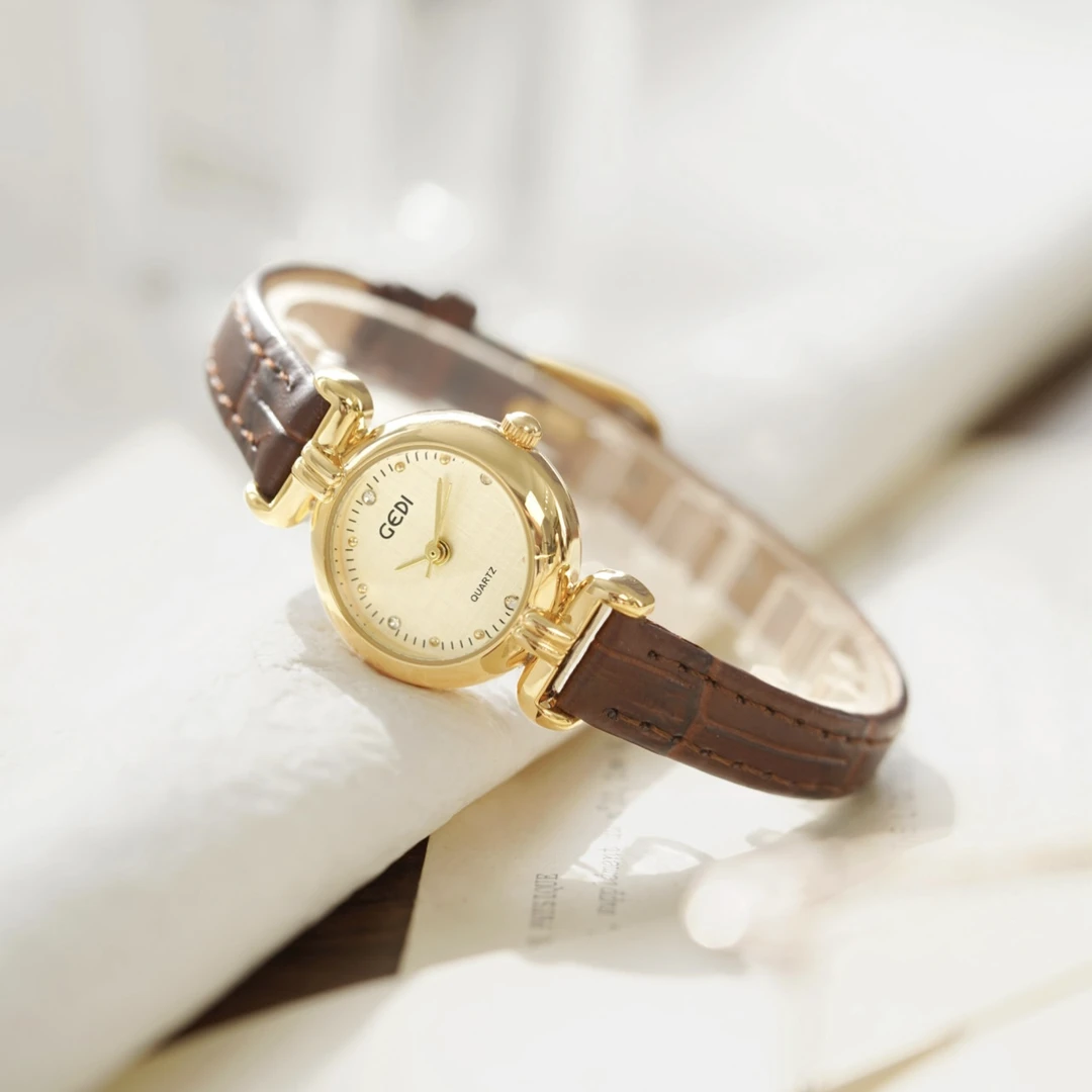 手表女款轻奢小众职场复古小巧精致小表盘女士简约防水石英手表女