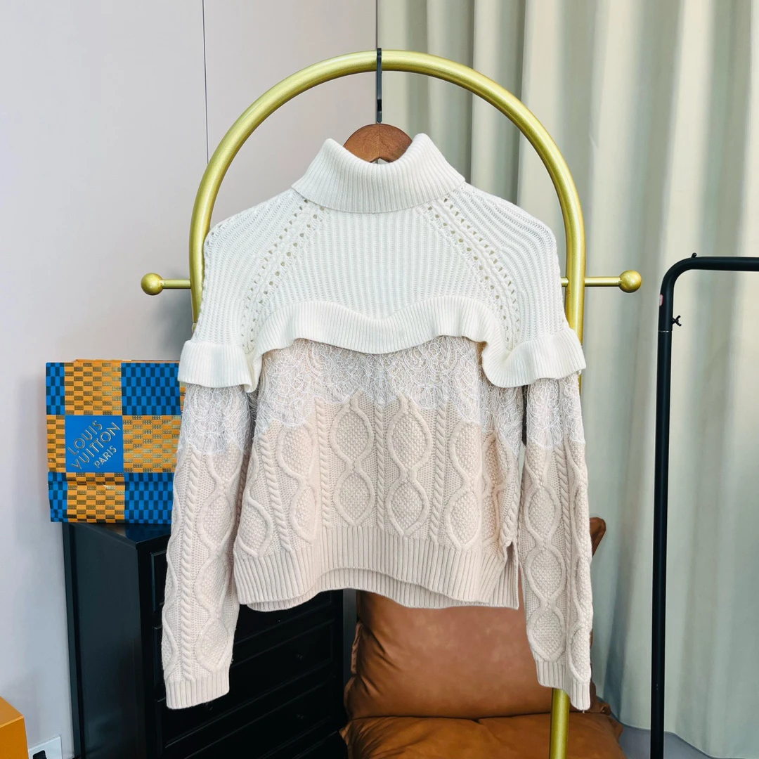Fendi/芬迪 白色斗篷粗麻花毛衣 36码/99新 无配件