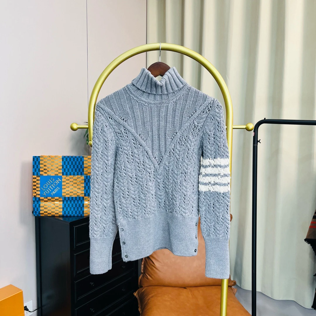 Thom Browne/汤姆布朗 灰色拼接毛衣 3码 99新/无配件 望潮