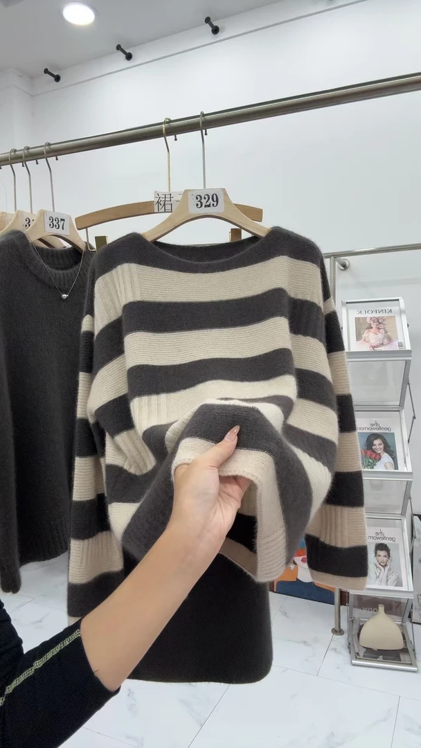 /小杰家/高智淡人风宝藏衣橱上新款外穿时尚气质百搭长袖329