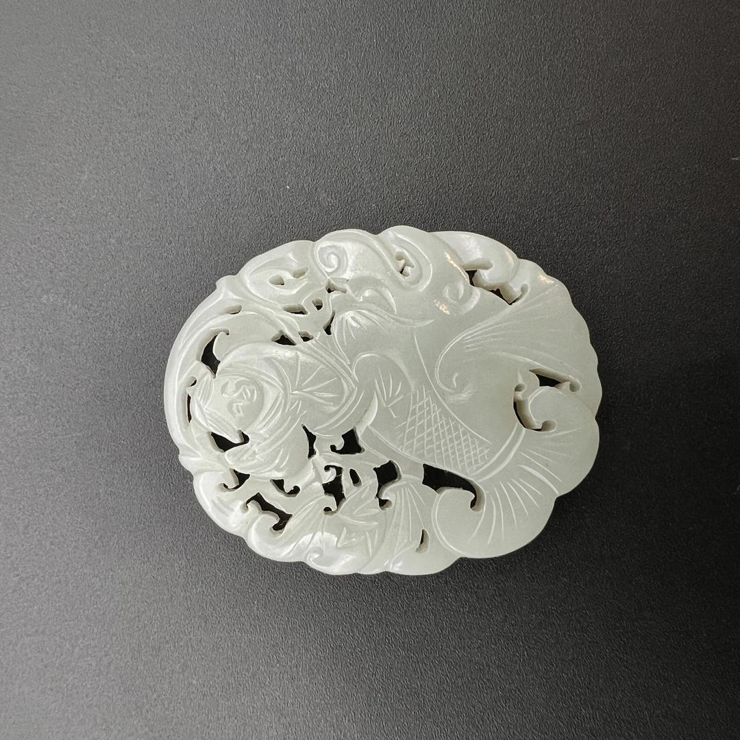 【友谊文物商店】清代玉透雕独占鳌头佩396229
