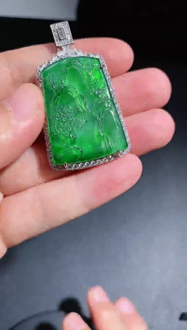 【闪购商品】定制翡翠未镶嵌46多样性发其一