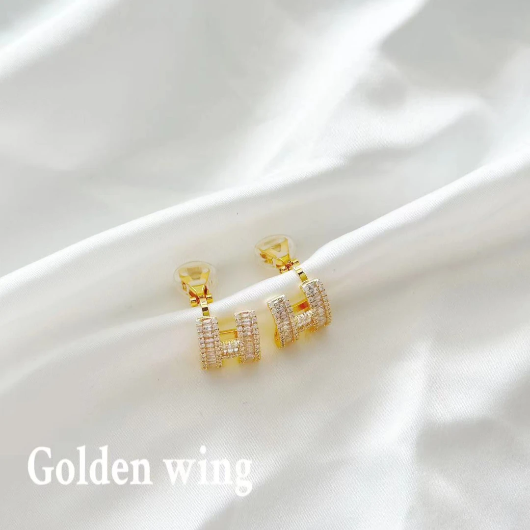 铜合金锆石耳饰 Golden wing高级感镶嵌字母H耳饰1011