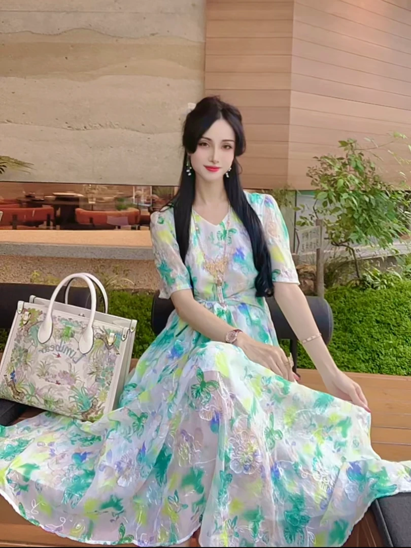 【仲夏蝶梦】中袖高定超大裙摆浮雕立体刺绣画染裙轻奢夏季收腰减龄