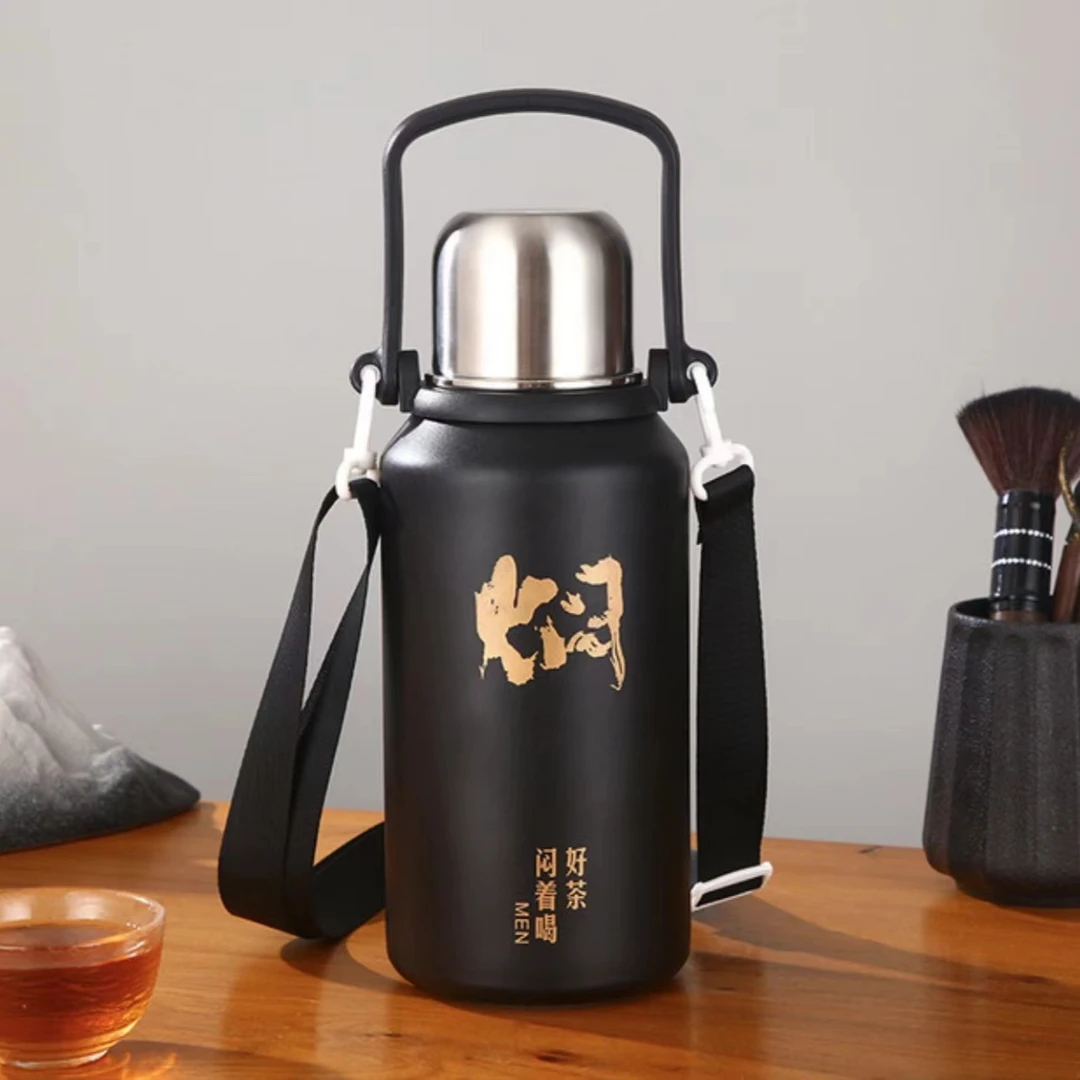 新款手提焖烧壶大容量不锈钢水壶便携斜跨保温杯