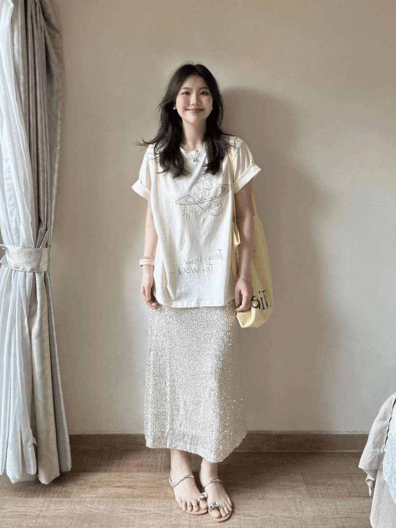 2024春夏新款韩系慵懒印花短袖T恤女小香风亮片半身裙两件套装