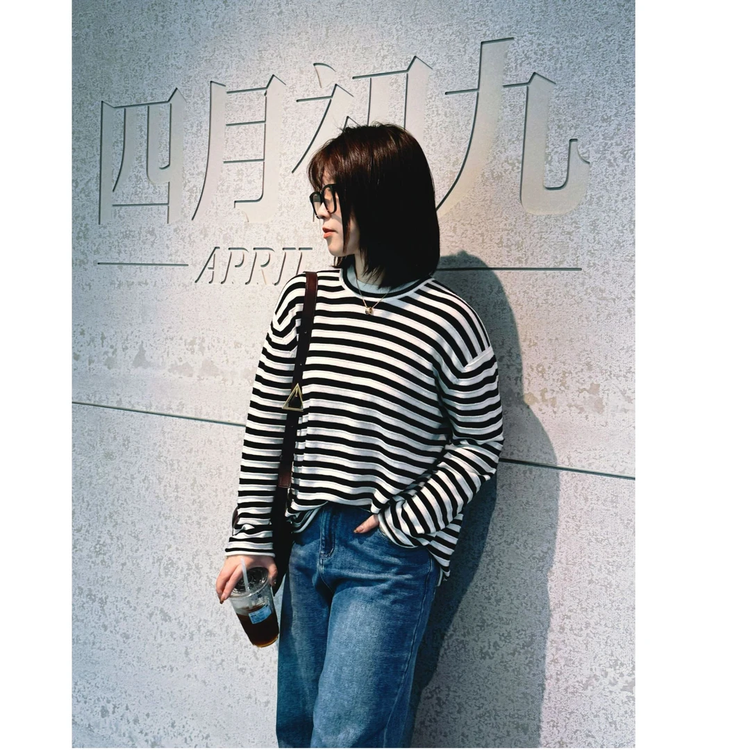 四月初九加大码女装胖MM2025春JI细水溶毛圆领条纹长袖针织衫