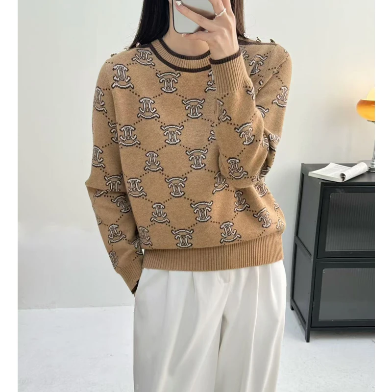 肩膀纽扣双C秋冬新款针织宽松百搭羊毛衫11243