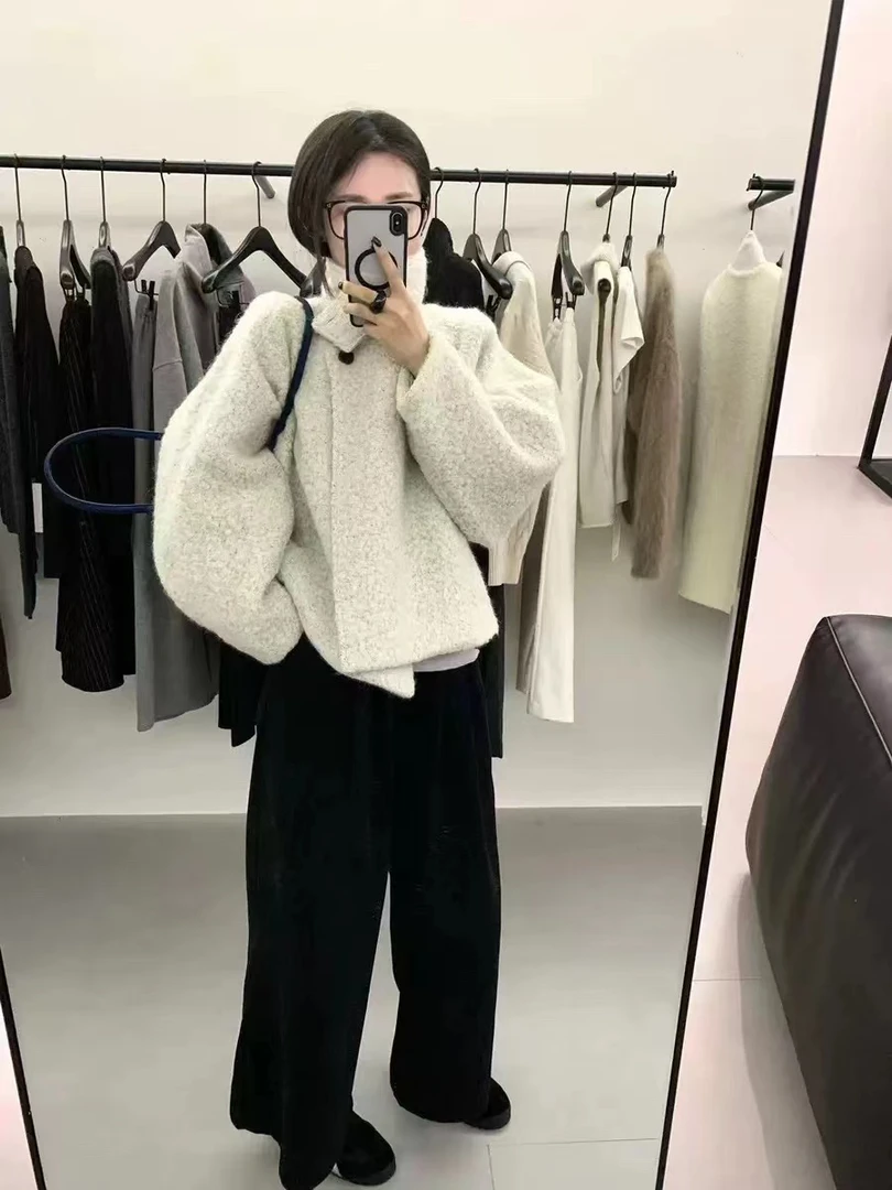 IU（2896#库）短款加绒加厚立领外套 KC