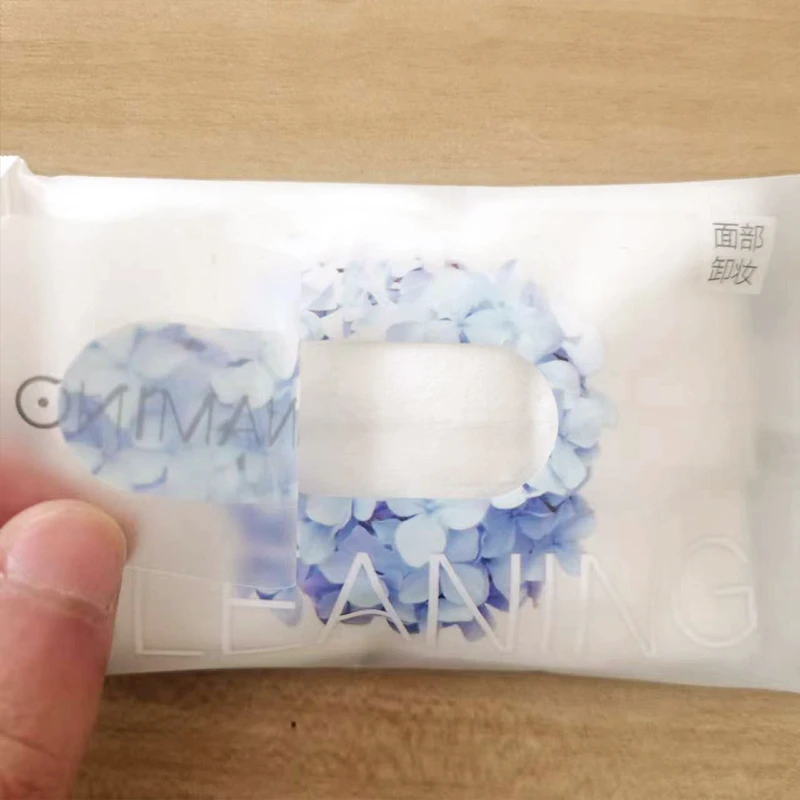 净透话语面部卸妆湿巾脸部温和深层清洁一次性抽取式水棉性便捷装
