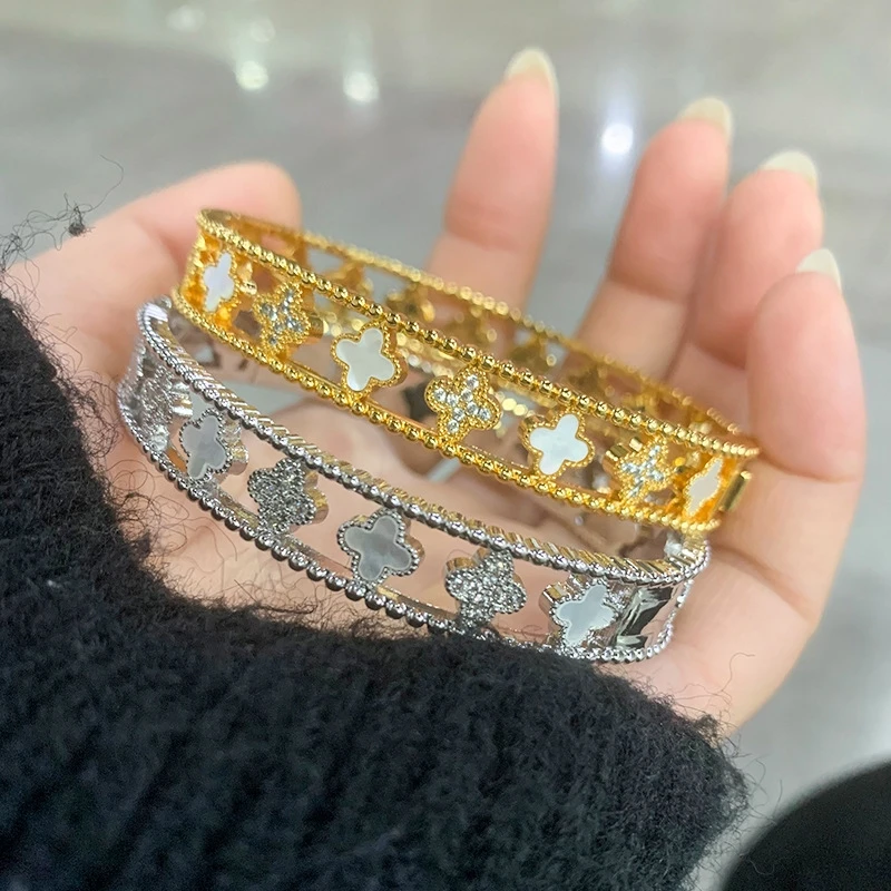 铜合金手镯 00189      欧美【手工四叶草手镯】镂空双色时尚&YPYJE