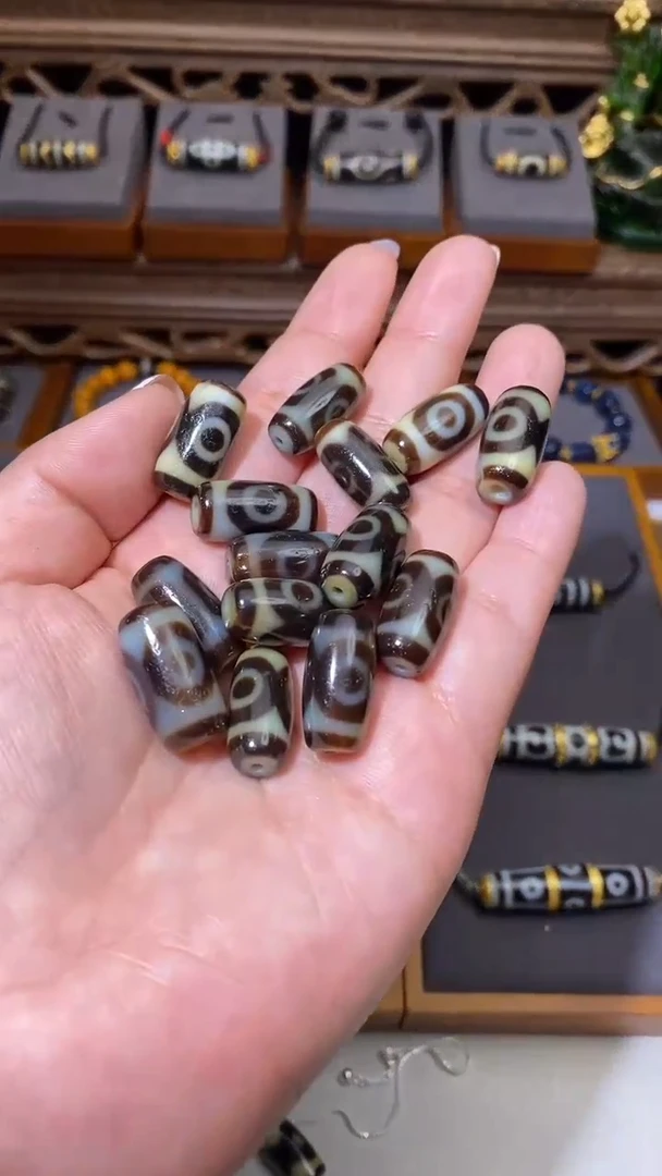 【闪购商品】玛瑙/玉髓颈饰未镶嵌A25672多样性-SK熊猫三发一个