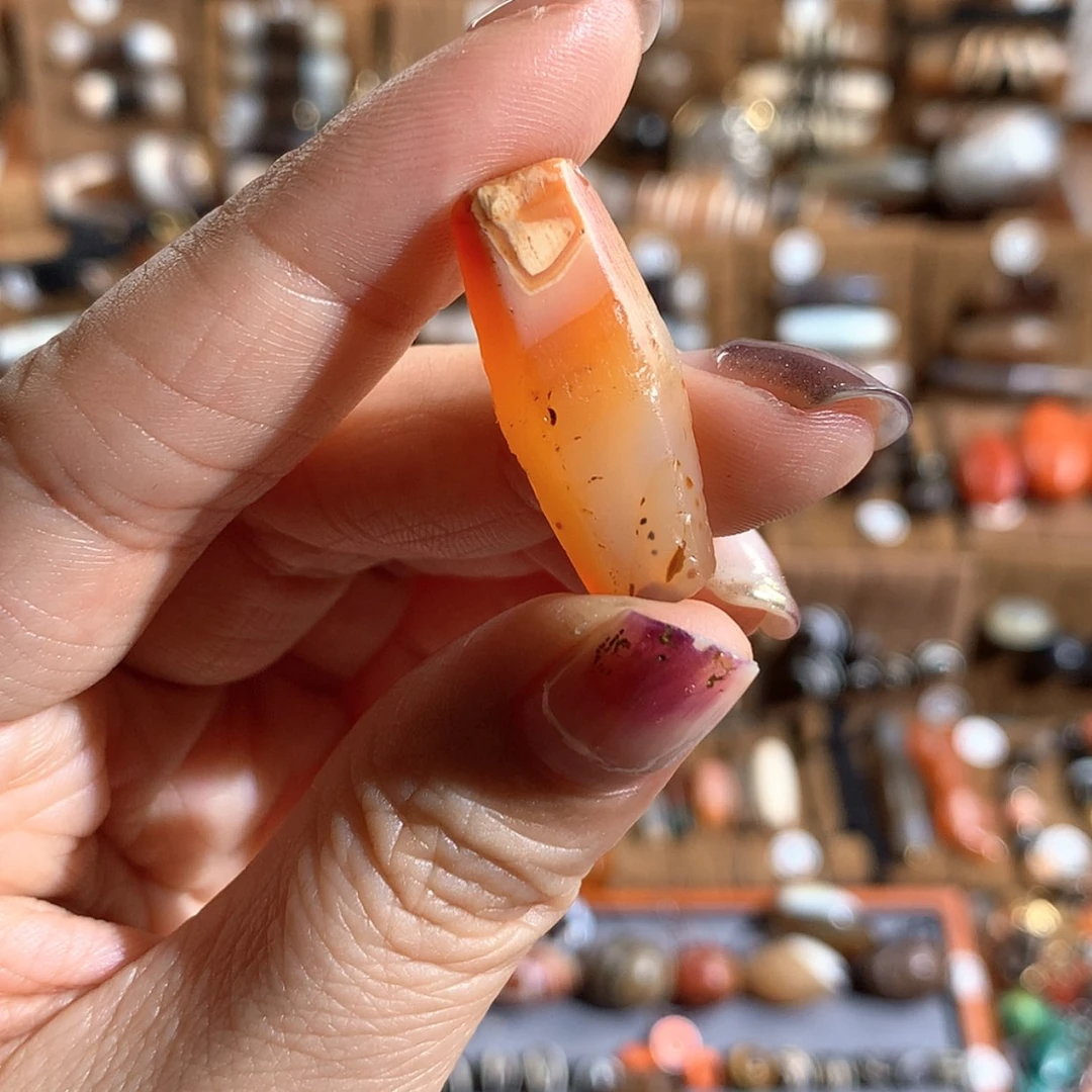 【闪购商品】石英质玉玛瑙未镶嵌Y****✔