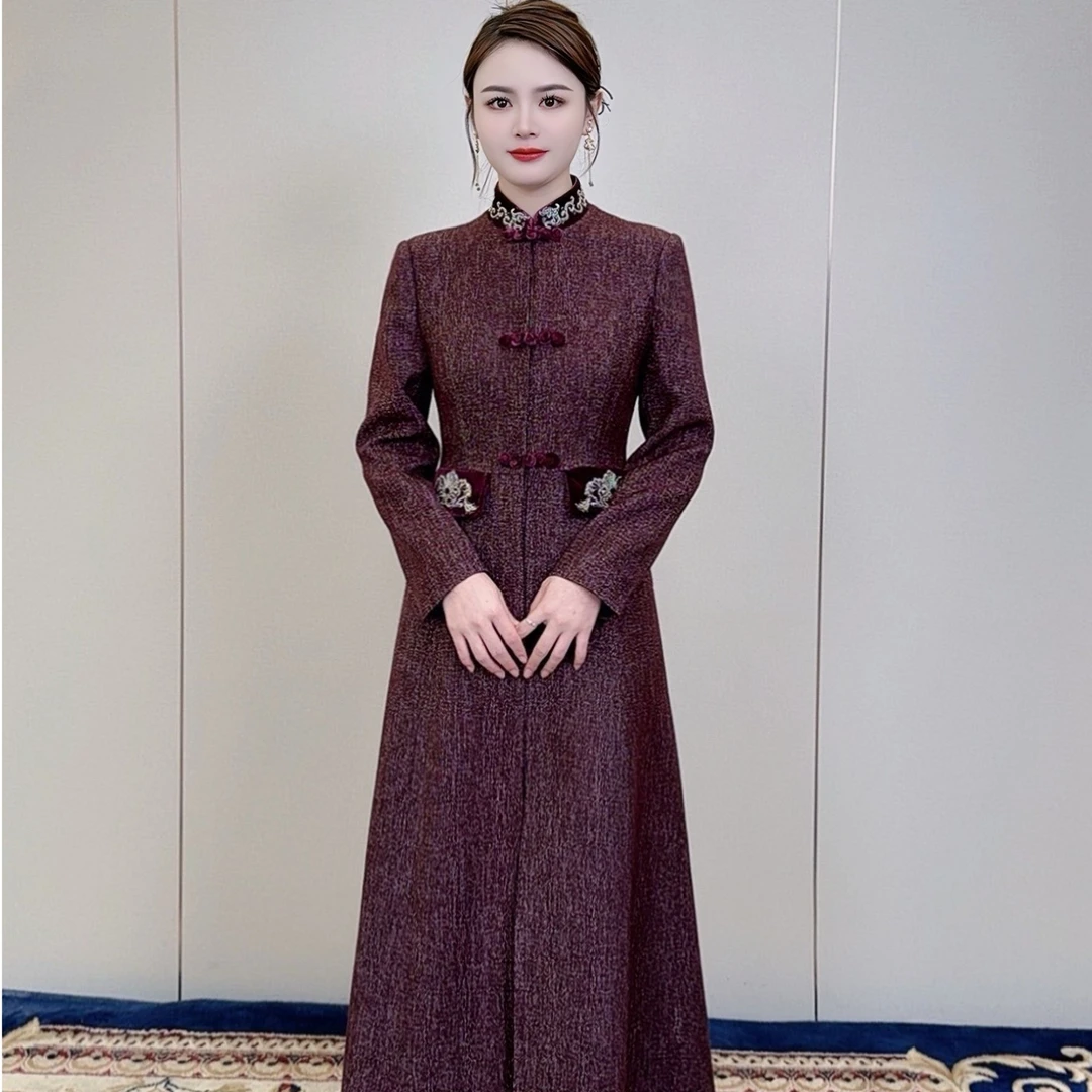 911-长款小香风刺绣女2025冬季新款时尚气质优雅修身连衣裙