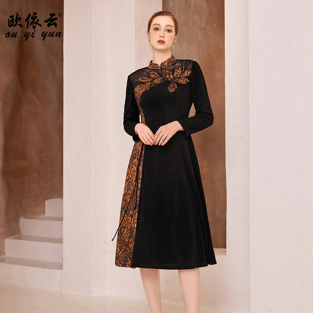 38869欧依云中年洋气妈妈秋洋气刺绣连衣裙显高显瘦气质裙2024新