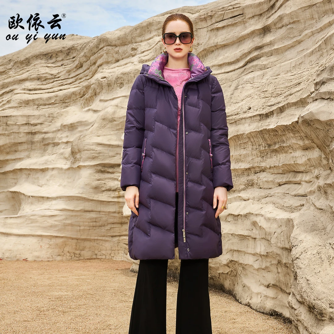Y37907欧依云中老年妈妈洋气羽绒服中长款保暖白鸭绒连帽羽绒服