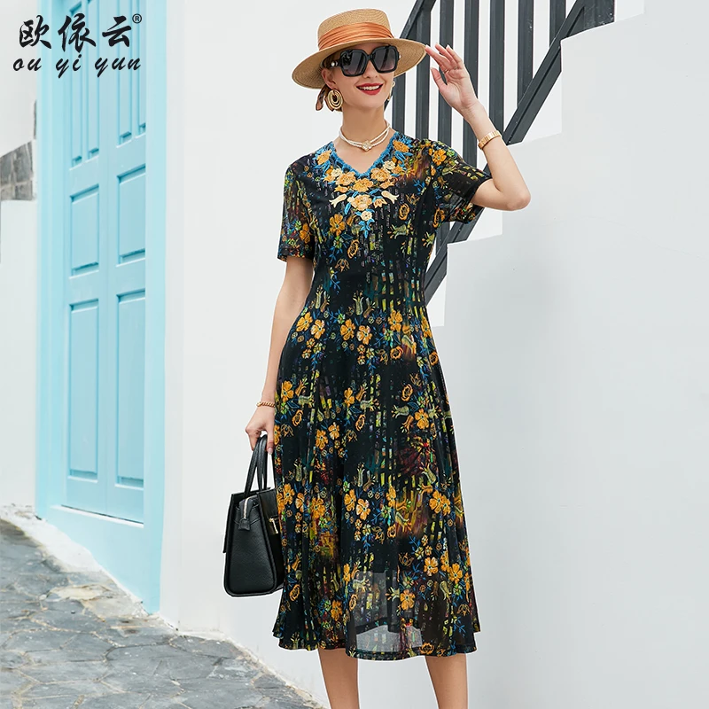 32713中年妈妈气质碎花裙收腰大码洋气显瘦夏装过膝裙子2023新款