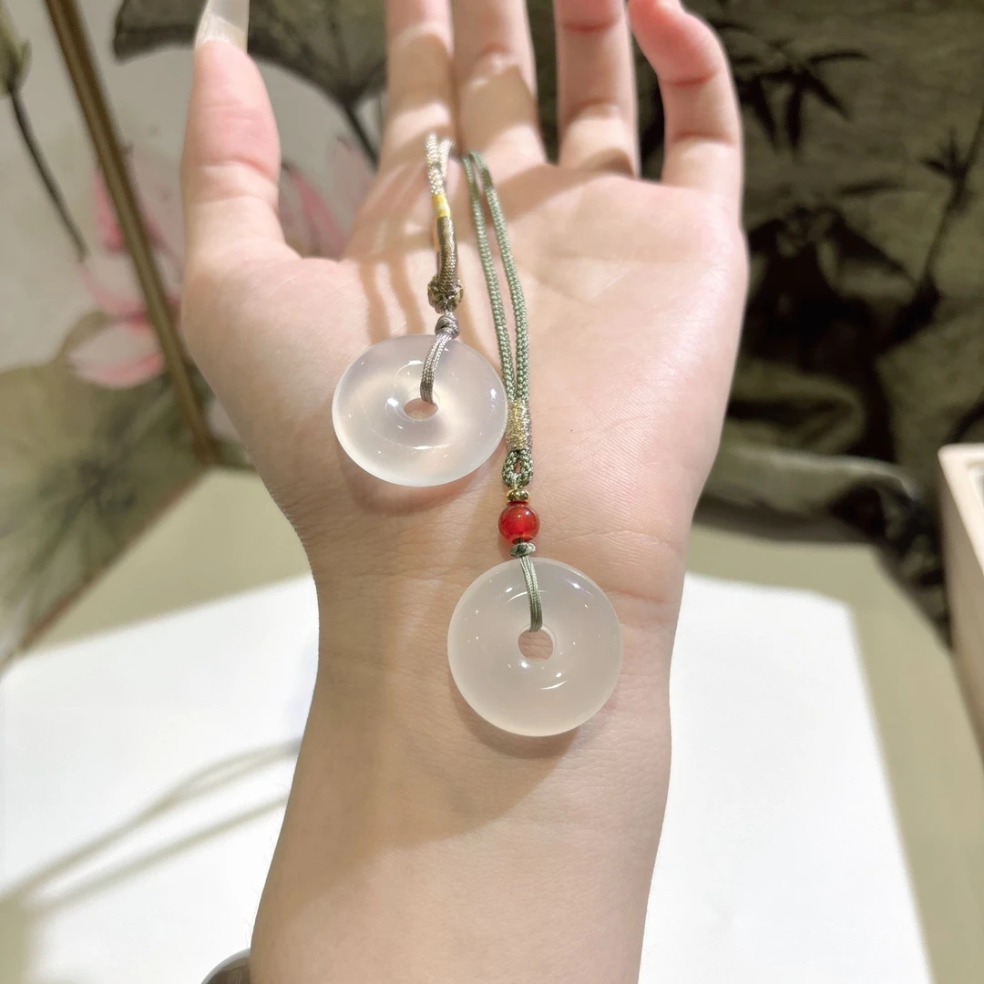 天然玛瑙平安扣吊坠玉髓新中式项链玉石多样性发其一， 绳子随机发