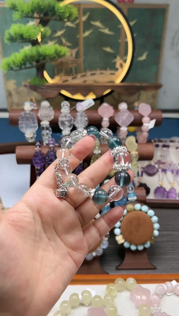 【闪购商品】水晶手链未镶嵌魔鬼蓝绿萤石+满天星绿幽灵