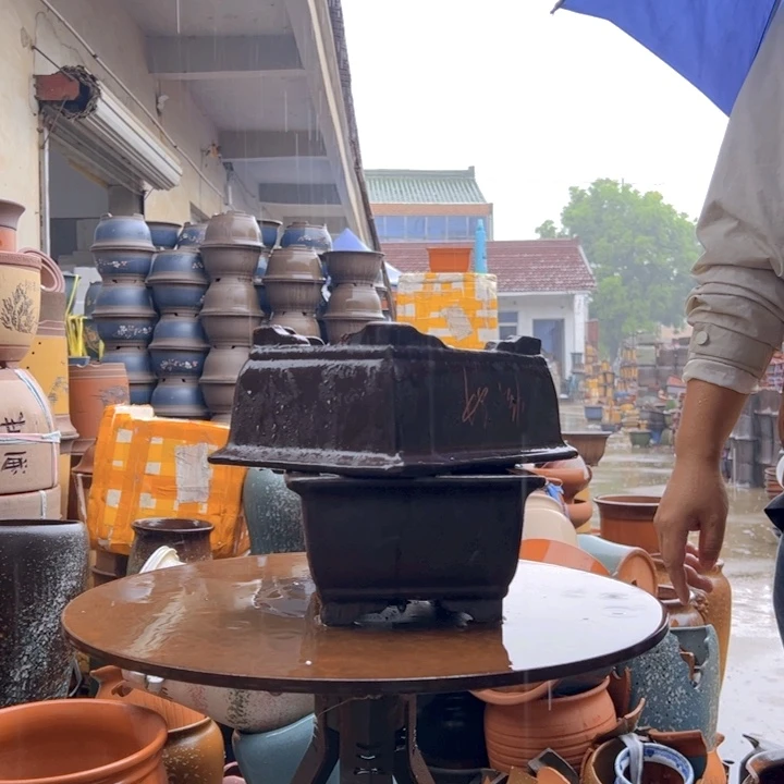 紫砂20CM（含）-50CM（不含）26-26棕色马槽