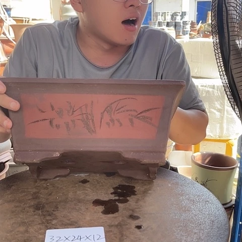 紫砂20CM（含）-50CM（不含）31红马槽