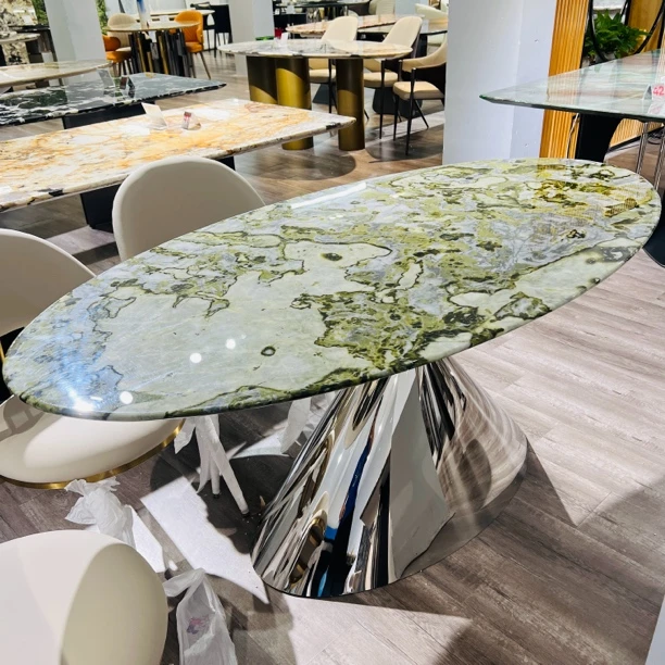 冷翡翠奢石餐桌（椭圆款）