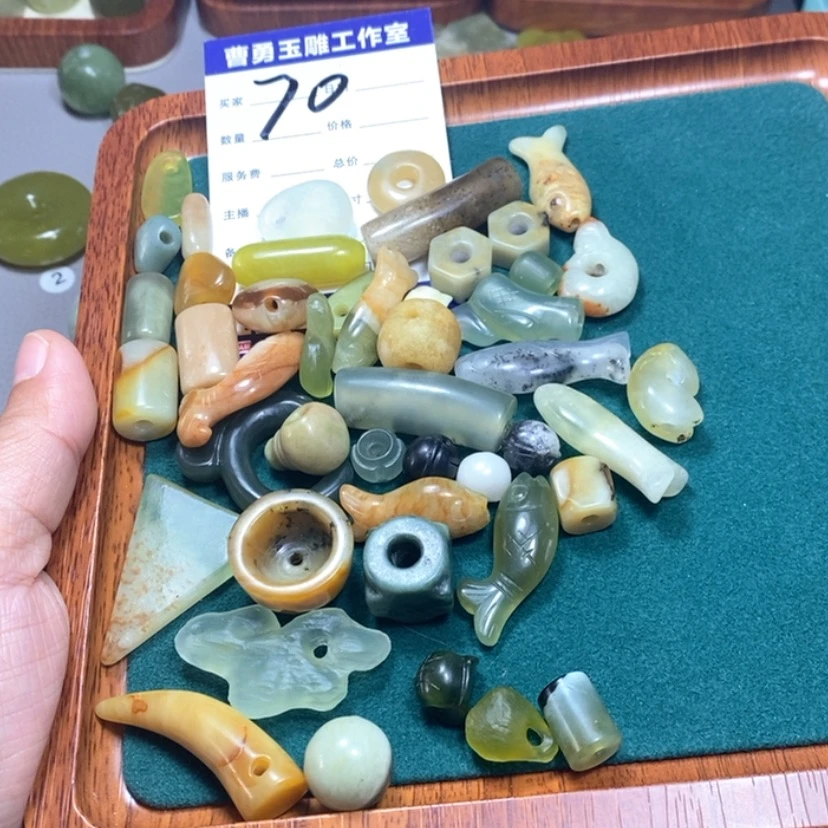 【闪购商品】蛇纹石玉颈饰未镶嵌之****g