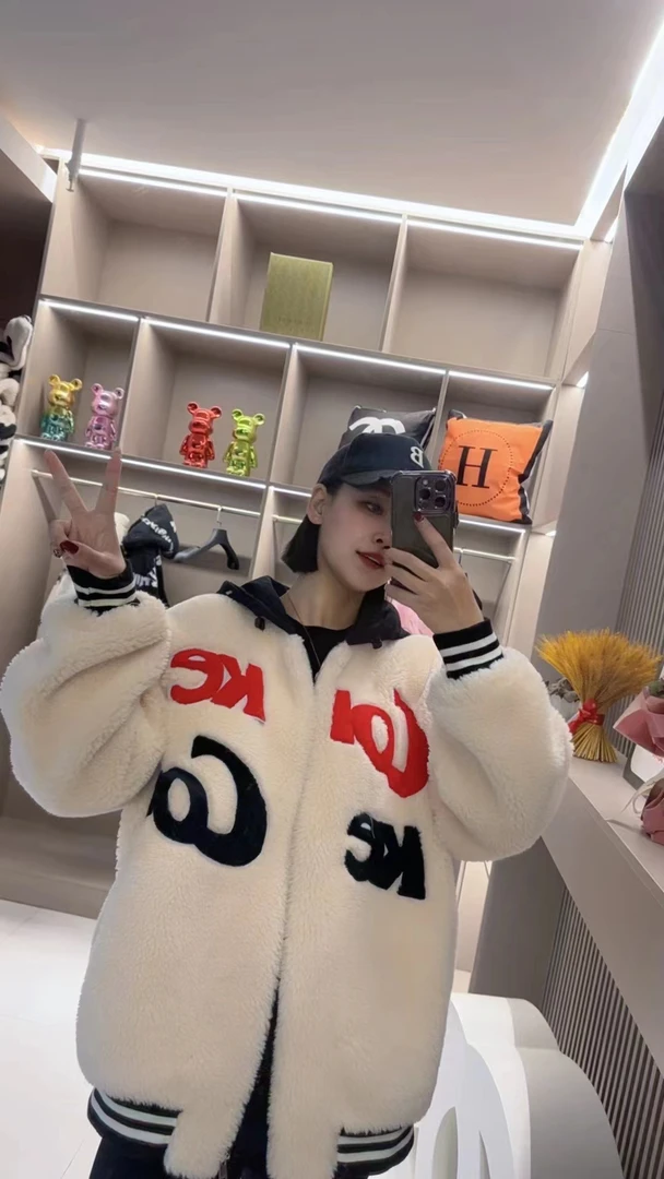 无品牌【尚亿】羊毛 棒球服 男女同款 假两件 颗粒羊毛外套冬季撞色