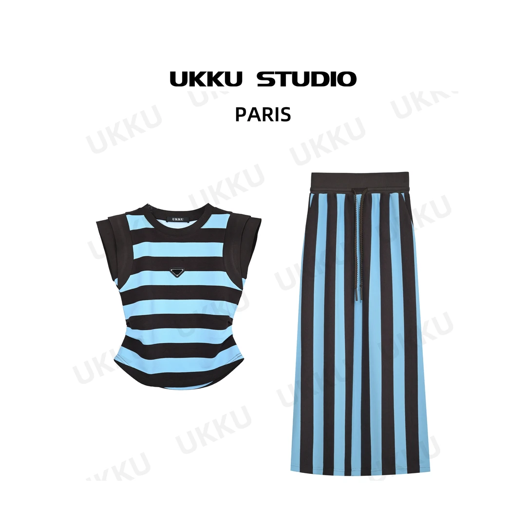 【UKKUSTUDIO】夏季透气运动休闲短款短袖潮牌女套装512330