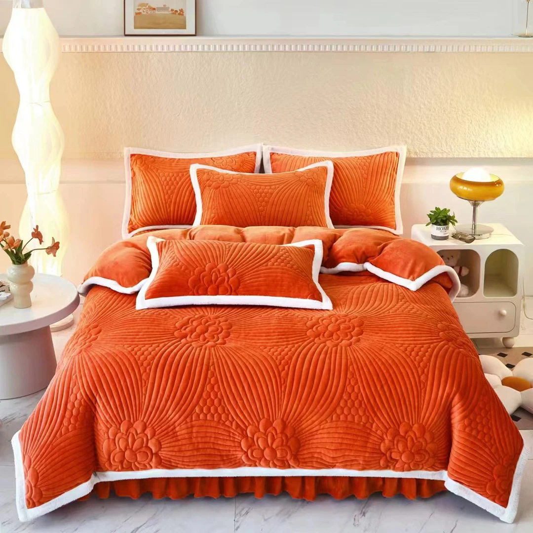 【加绒加厚雕花床盖床裙款牛奶绒四件套】三层夹棉花边款轻奢乐B