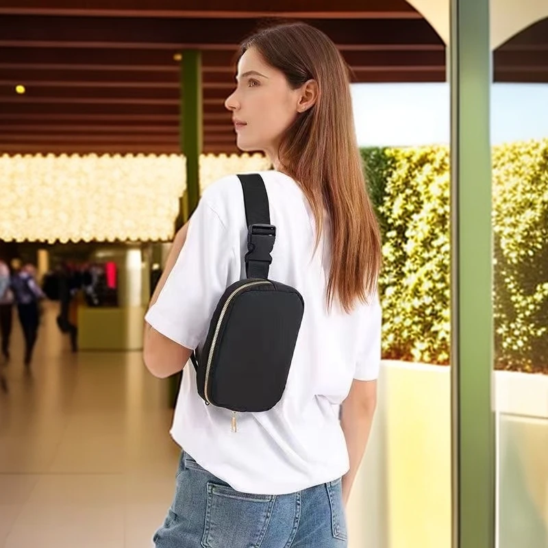 多拉链口袋百搭贴身牛津布单肩腰包休闲时尚前卫斜挎运动小包潮流