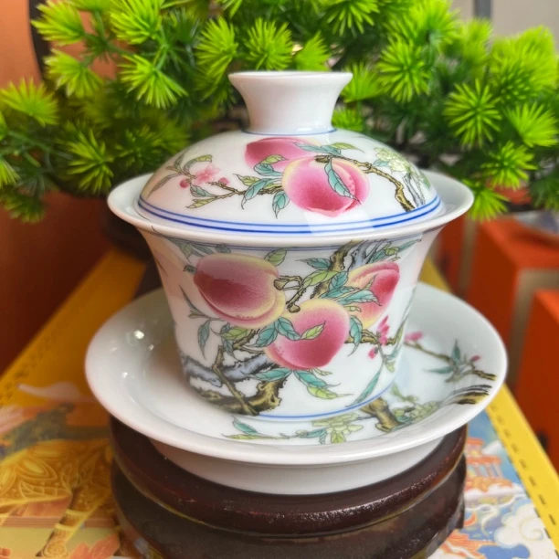 景德镇手工手作粉彩蟠桃献寿高端马蹄三才盖碗