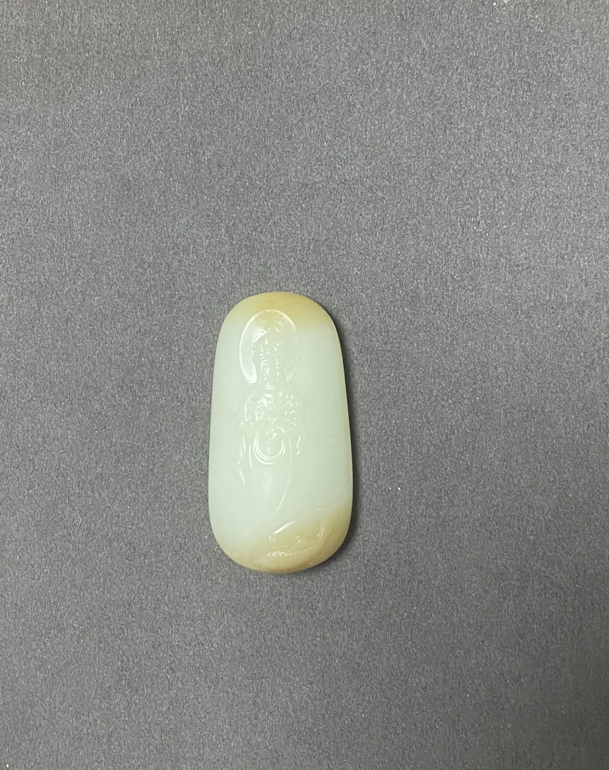 精品且末料观音挂件