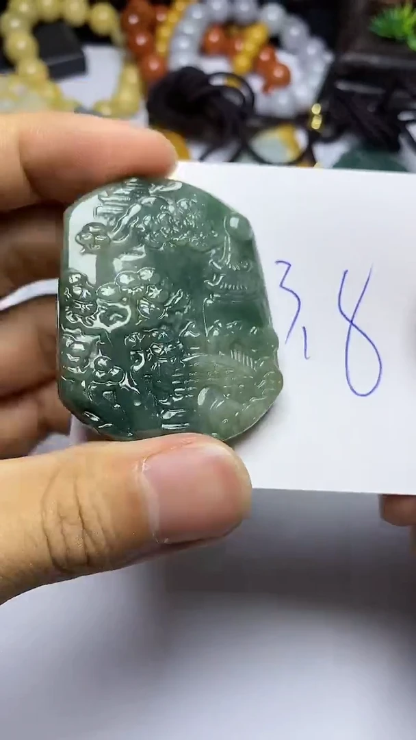 【闪购商品】翡翠颈饰未镶嵌翡翠