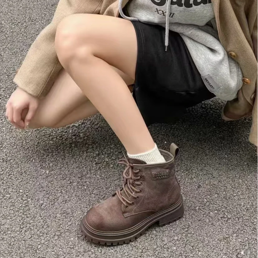 加绒英伦风侧拉链擦色软底马丁靴2024爆款冬季时尚百搭显腿长