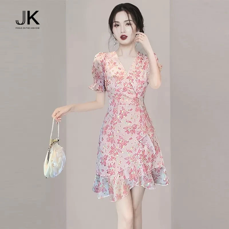 轻熟御姐风碎花减龄连衣裙2024夏季新款女装小个子收腰显瘦A字裙