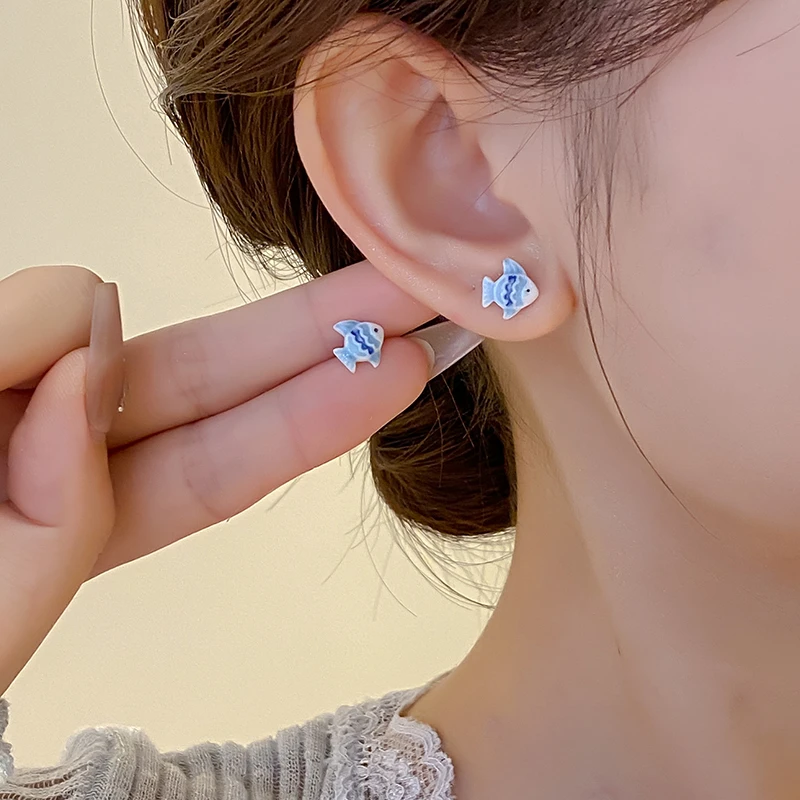 非金属陶瓷耳饰 可爱陶瓷小鱼耳钉小众设计耳饰甜美小巧少女耳环