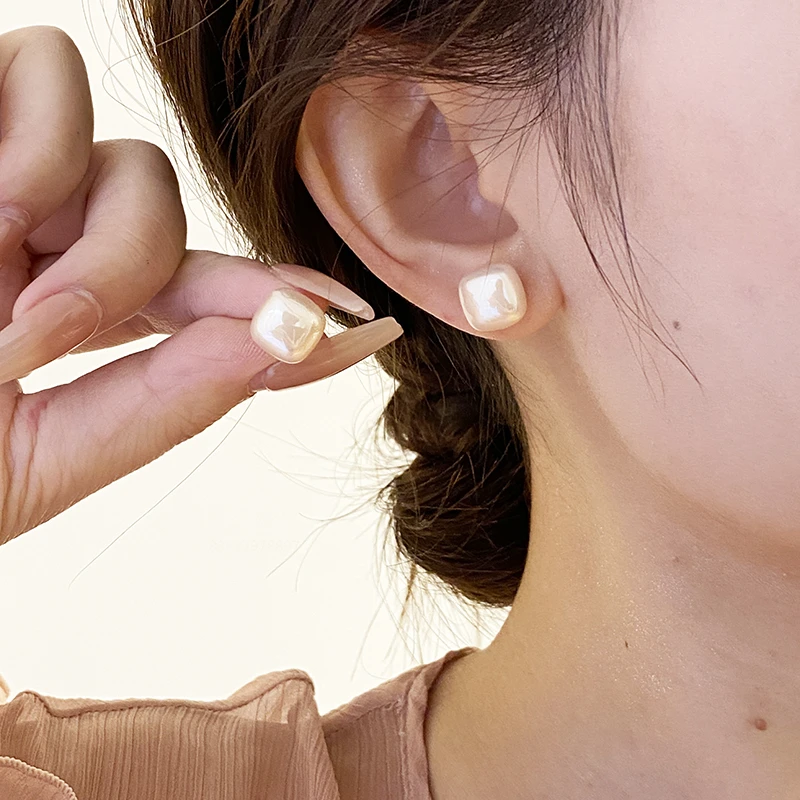 合金仿珍珠耳饰 小众设计甜美方形耳钉2025新款爆款简约时尚耳环