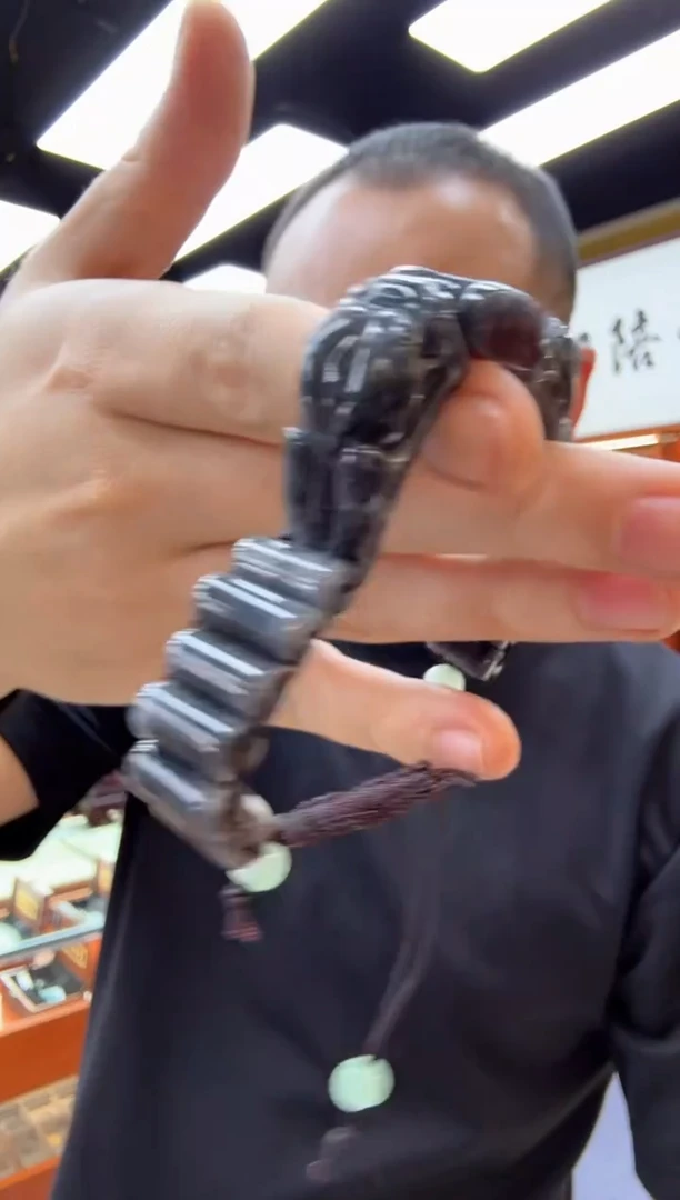 【闪购商品】翡翠挂件未镶嵌龙抬头手串 缅甸A货翡翠