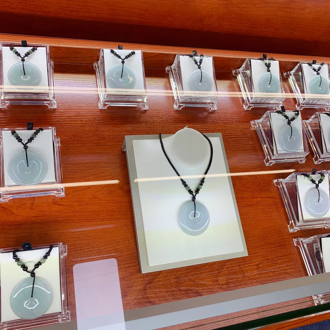 BAQIZHUBAO/八七珠宝・多样性 天然A货翡翠冰胶厚装平安扣