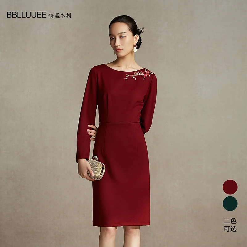 BBLLUUEE粉蓝衣橱东方气质国风感针织连衣裙女2023秋冬刺绣礼服裙